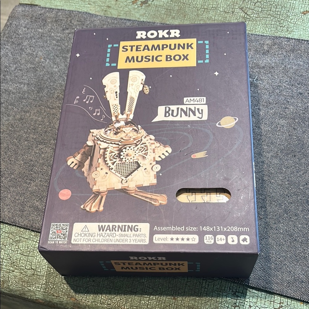 ROKR AM481 BANY by Robotime with music box - kit to build